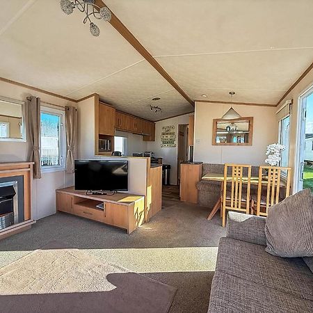 Lovely 6 Berth Caravan For Hire At Manor Park In Hunstanton Norfolk Ref 23044S Luaran gambar